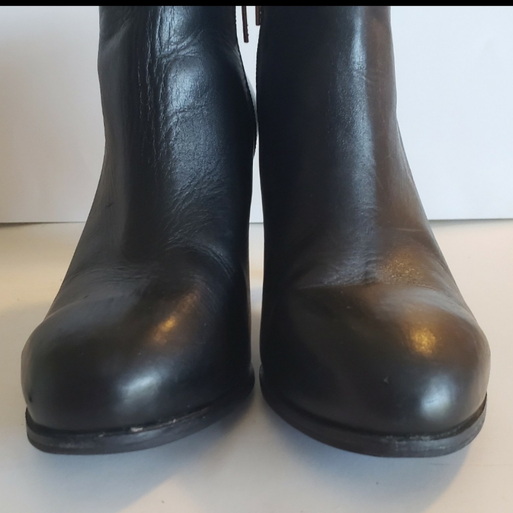 Tory Burch Black Leather Ankle Booties with Gold Logo - Picture 9 of 12
